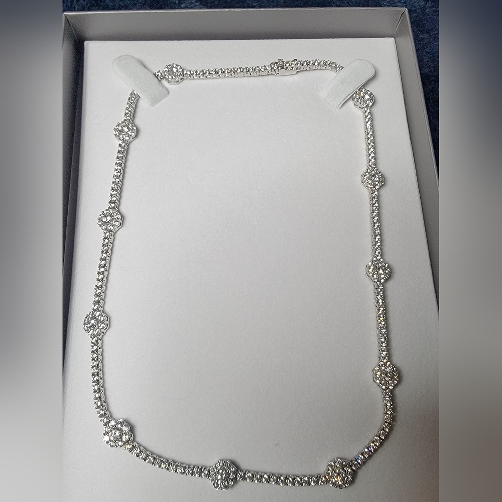 Tennis necklace